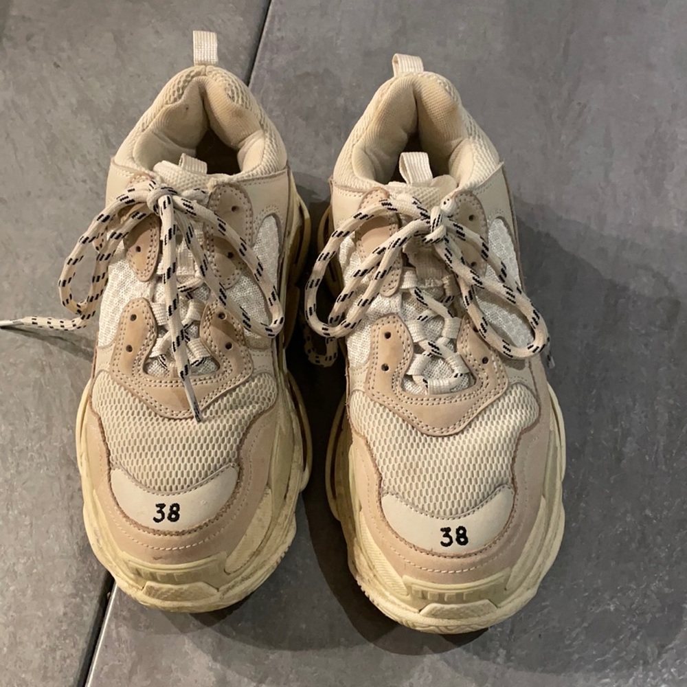 Balenciaga Women’s Triple S